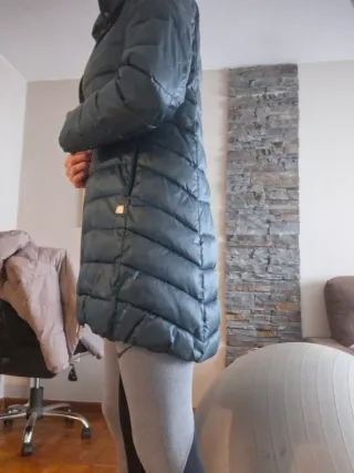 Plumífero Pedro del Hierro verde botella. No azul