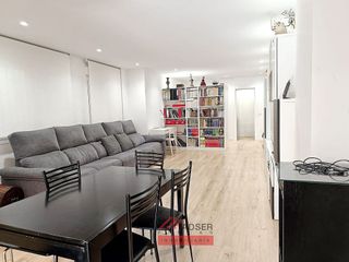 Piso en venta en Universidad - Los Lirios en Logroño