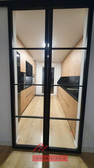 Piso en venta en Universidad - Los Lirios en Logroño