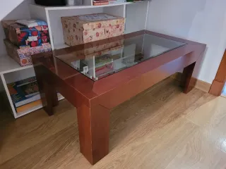 Conjunto mesas de madera.(no se venden las sillas)