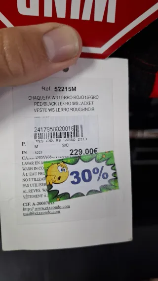 Chaqueta Etxeondo Lerro Talla M Roja y Negra