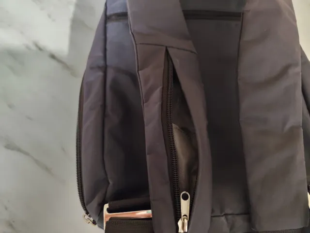 Mochila con bolsillo de seguridad