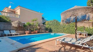 Chalet en alquiler en Campos