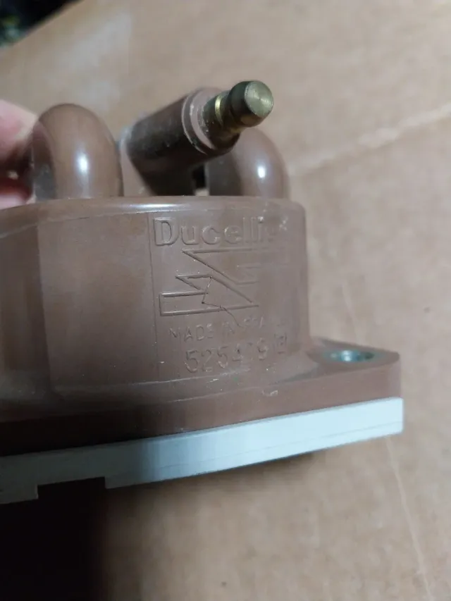 Tapa Delco Renault 9/11 Volvo 340/360 1.7