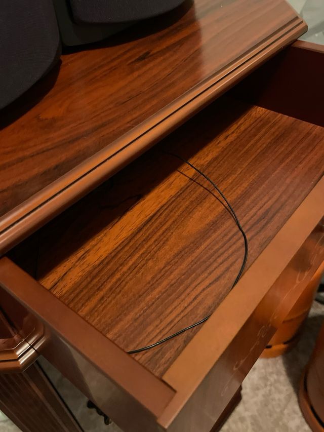 Mueble clásico equipo música madera y cristal