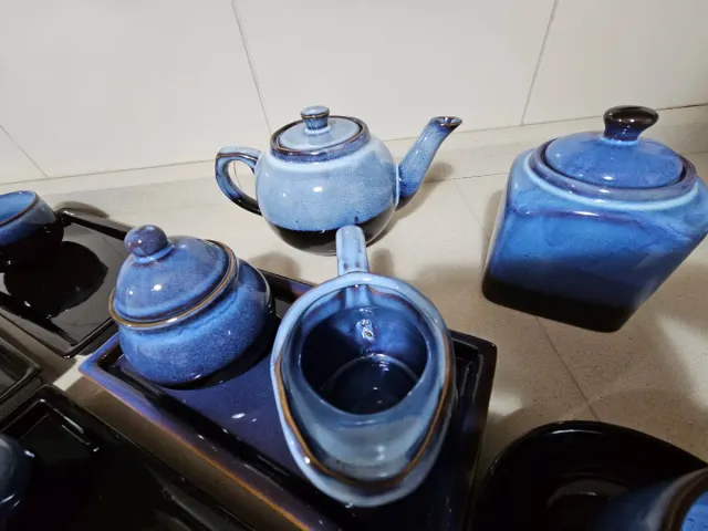 Fantástico juego de café en cerámica nuevo