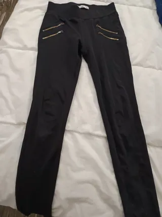 Leggings negros mujer con cremalleras doradas