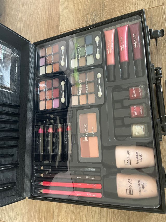 Maletín Maquillaje Nuevo NEGOCIABLE