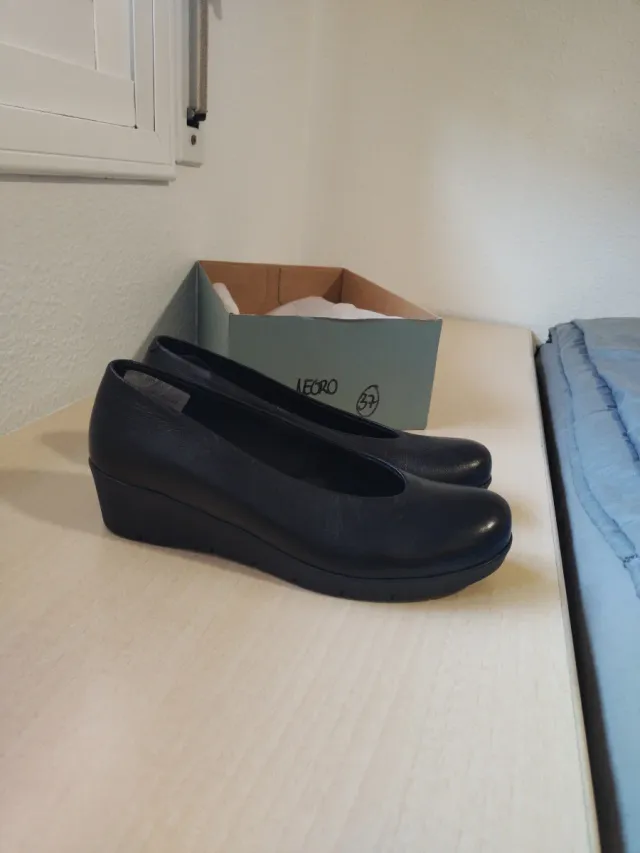 Zapatos de cuña Bosanova negros talla 37