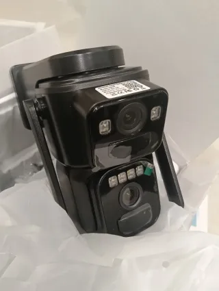 Telecamera Wi-Fi con Pannello Solare