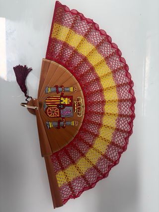 Abanico de bolillos técnica torchon