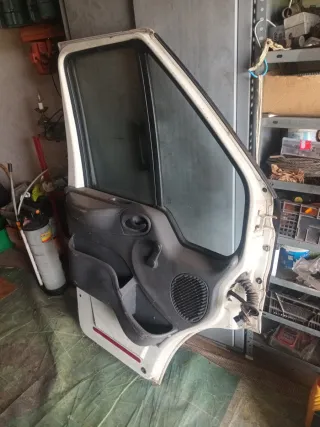 Puerta Ford Transit 90 T350