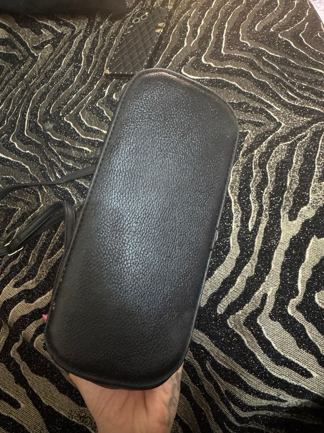 Bolso Michael Kors Negro con solapa