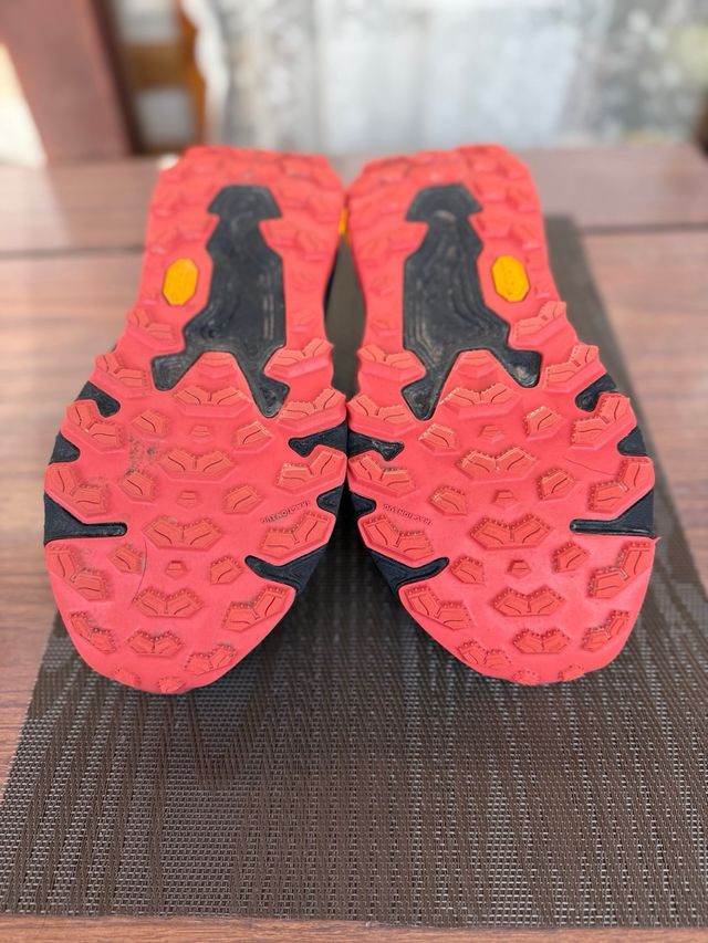 Zapatillas New Balance Fresh Foam X Hierro V9