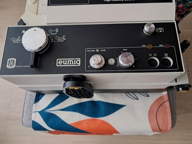 Proyector Eumig 820 Sonomatic Super 8 Vintage