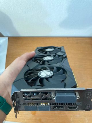 Scheda Video XFX AMD Radeon RX 590