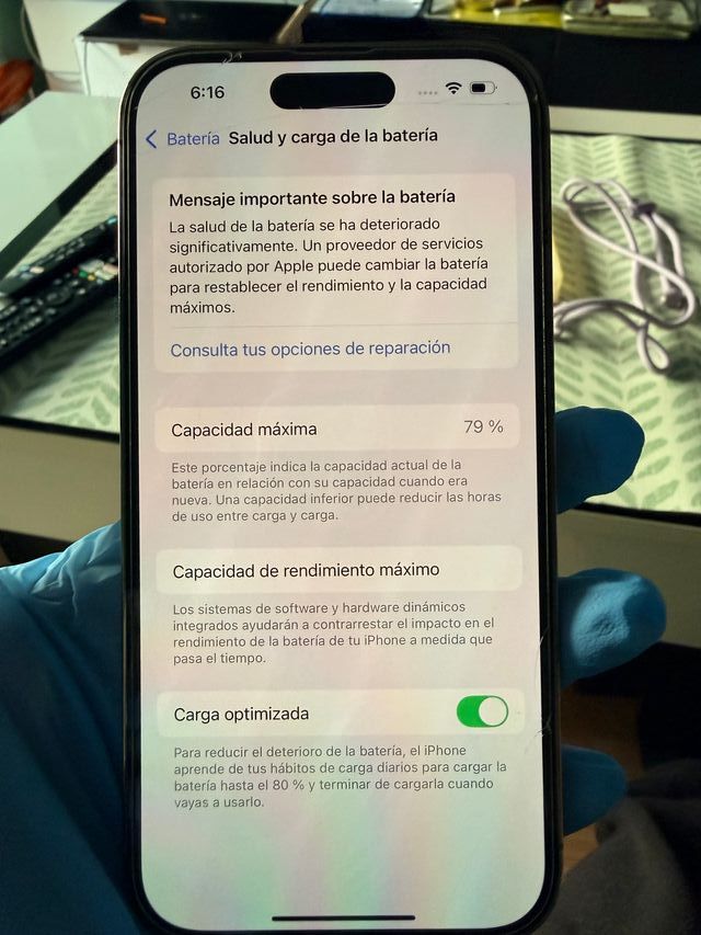 iPhone 14 Pro 128GB Dorado + Accesorios