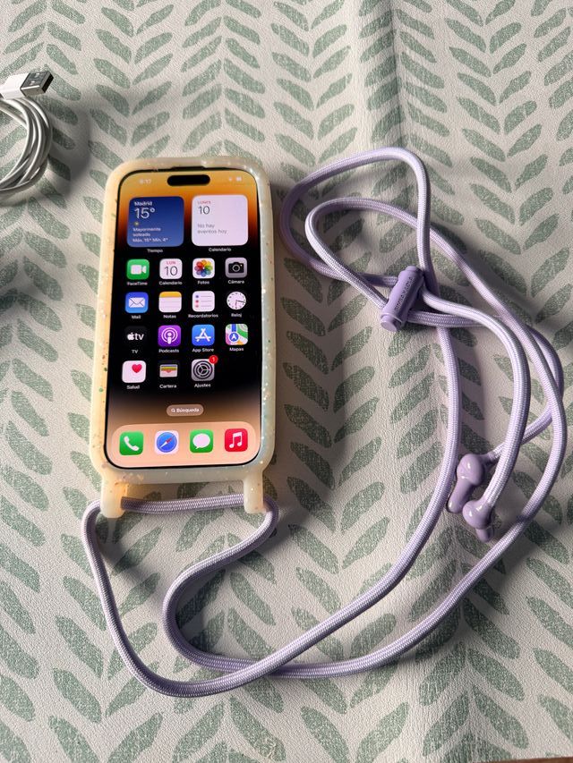 iPhone 14 Pro 128GB Dorado + Accesorios