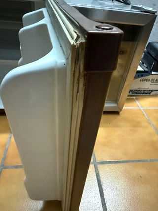 Minibar Refrigerador ambas neveras