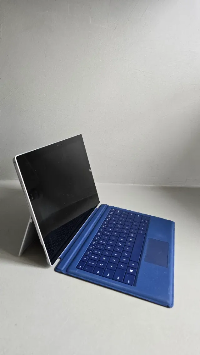 Microsoft Surface Pro 3 - Tablet + Tastiera