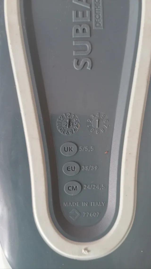 Aletas de buceo Subea sin usar