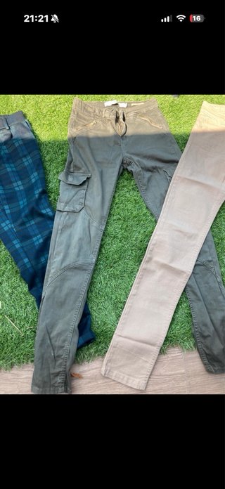 8 pantalones