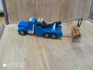 vehículo a escala, lote o separado.