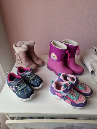 Botas y deportivas niña