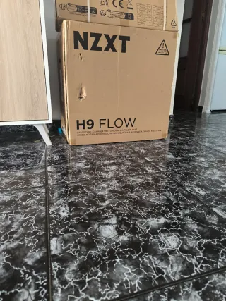 NZXT H9 FLOW Caja PC ATX
