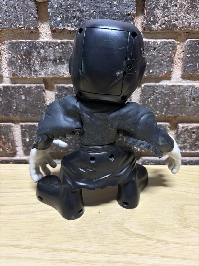 Boneco Stretch Screamer - Figura de Terror