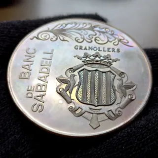 C001. Medalla Granollers, Casa Vila, Porxada 1974