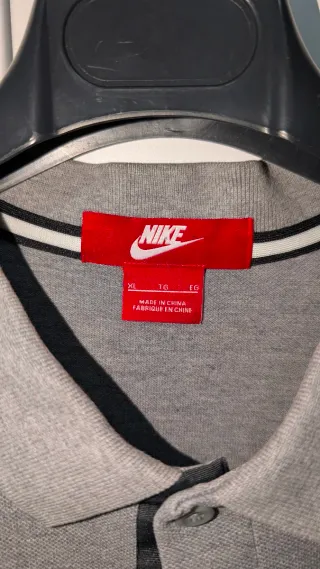 Polo Nike Gris