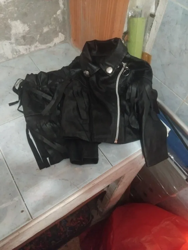 Conjunto niña chaqueta y falda negra