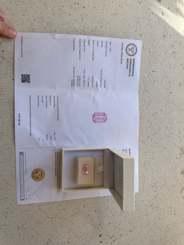 Kunzite Naturale 11.20 Carati IGI