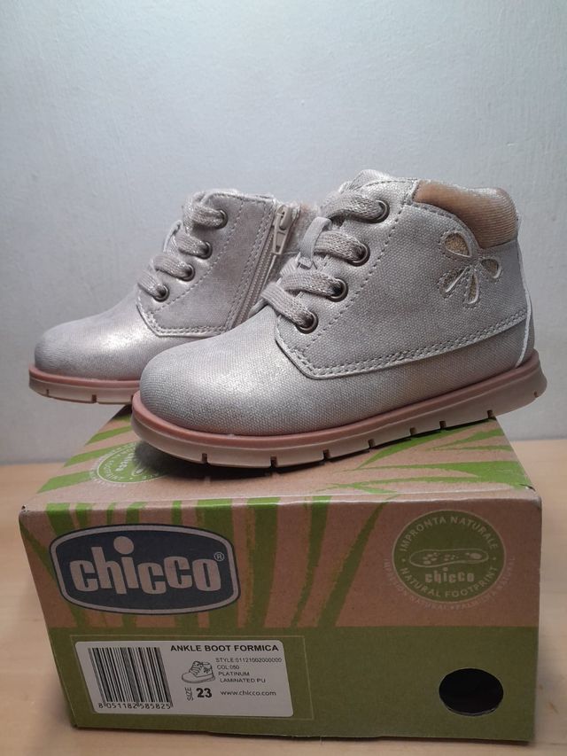 Botas Chicco Talla 23 Plateadas