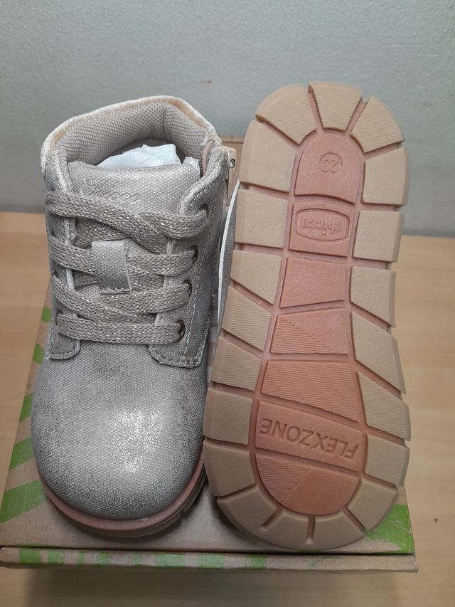 Botas Chicco Talla 23 Plateadas