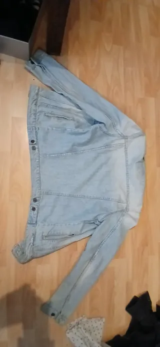 Tejana vaquera desgastada