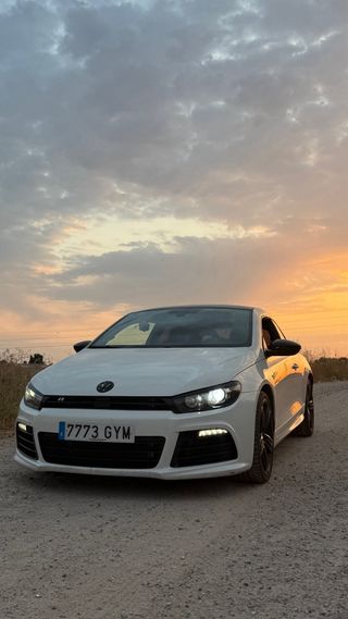 Volkswagen Scirocco R