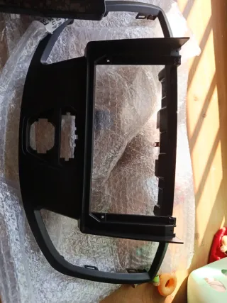 Carcasa y Pantalla Ford Transit