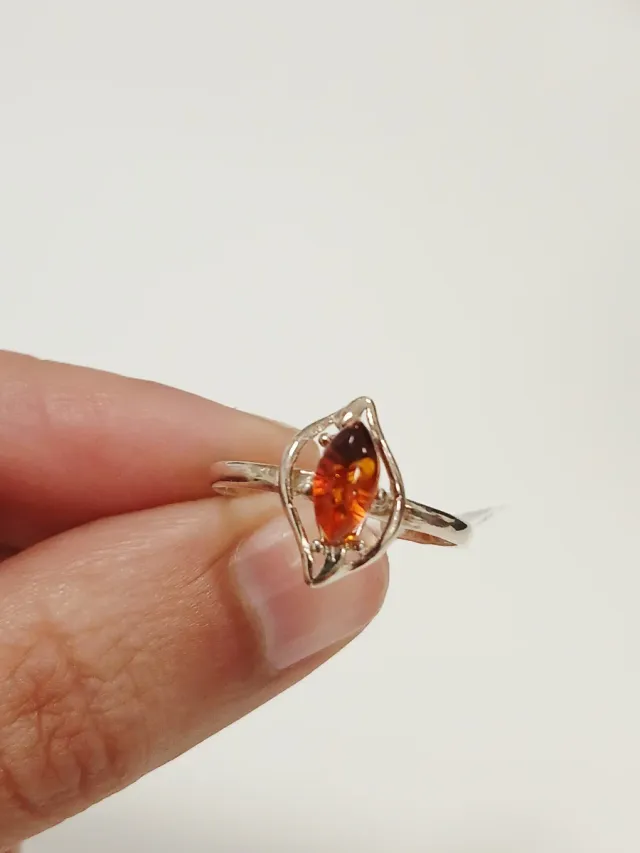 Anel Prata Pedra Âmbar Certificado