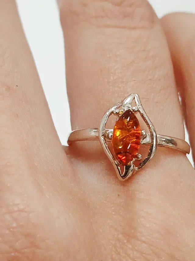 Anel Prata Pedra Âmbar Certificado