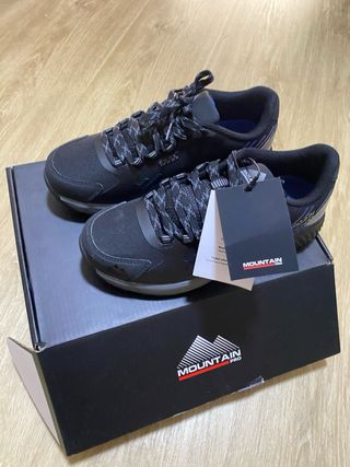 Zapatos de montaña MOUNTAIN PRO