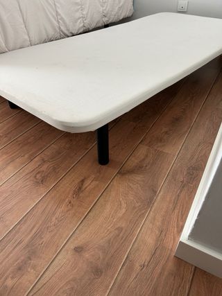Somier de tapa tapizado