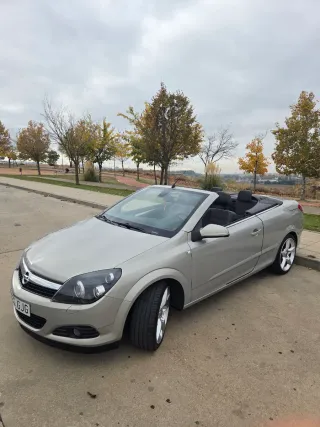 Opel Astra 2008