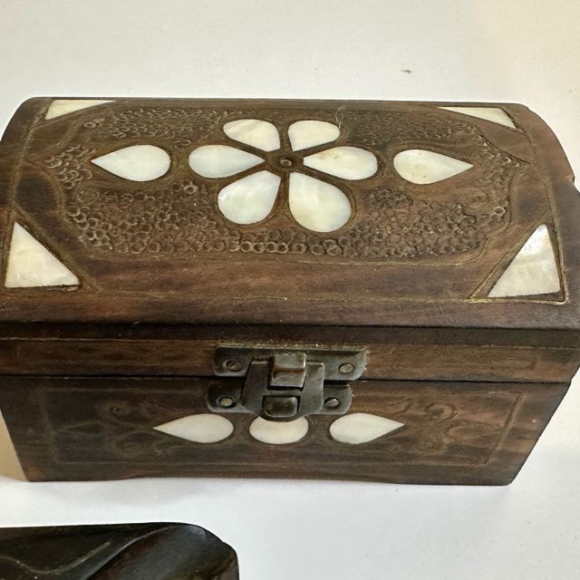 Lote Joyero y Cenicero Madera con Nácar