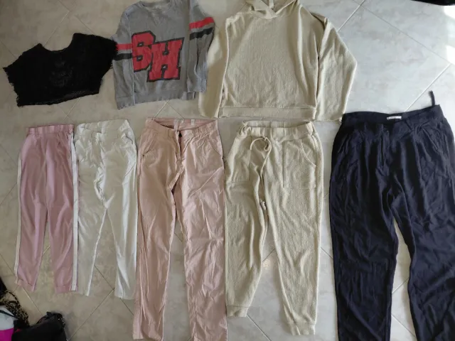 Set 5 pantaloni e 3 maglie tg M