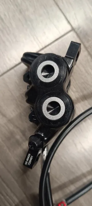 Frenos Magura MT5e Del y Tras.Pvp 300€ y ahora 200