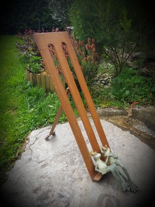 Antiguo expositor atril o soporte para cuadro