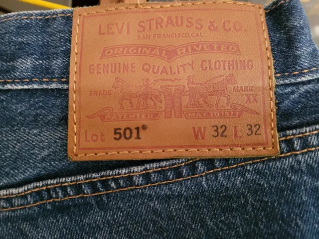 Vaqueros Levi's Azules