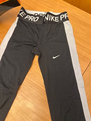 Mallas Nike Pro niña negras y grises